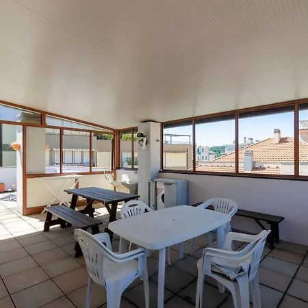 Altido Apt For 4, With Private Rooftop Terrace And View Apartment *