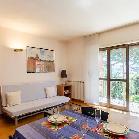 Apartment Altido Apt For 4, With Private Rooftop Terrace And View *