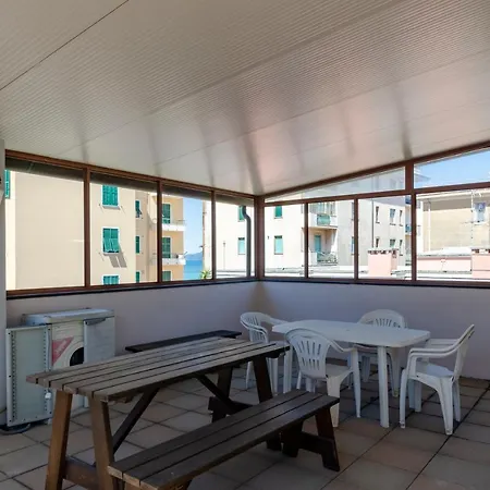 Altido Apt For 4, With Private Rooftop Terrace And View Apartment *